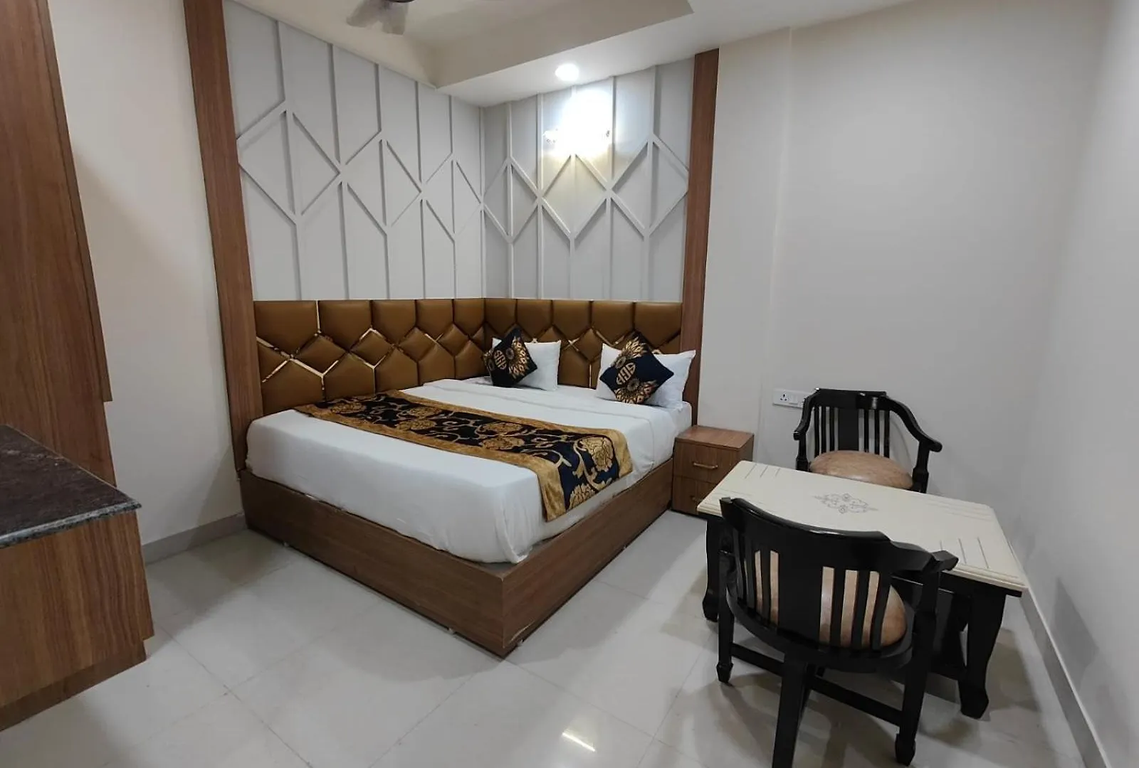 Hotel Nova Suites-Delhi Airocity New Delhi 5*,  India